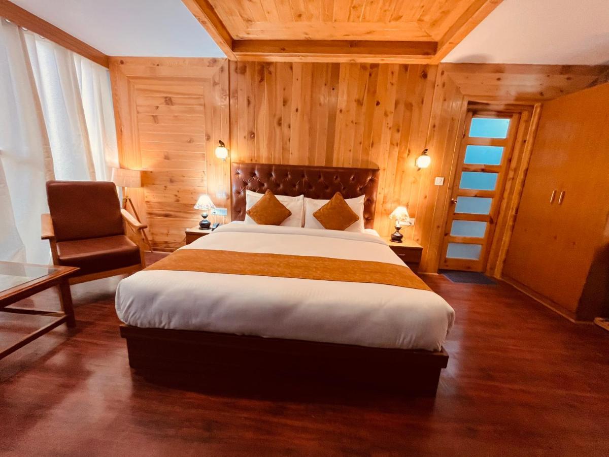 Hotel Winterline - Five Star Luxury Hotel Near Mall Road Manali Buitenkant foto
