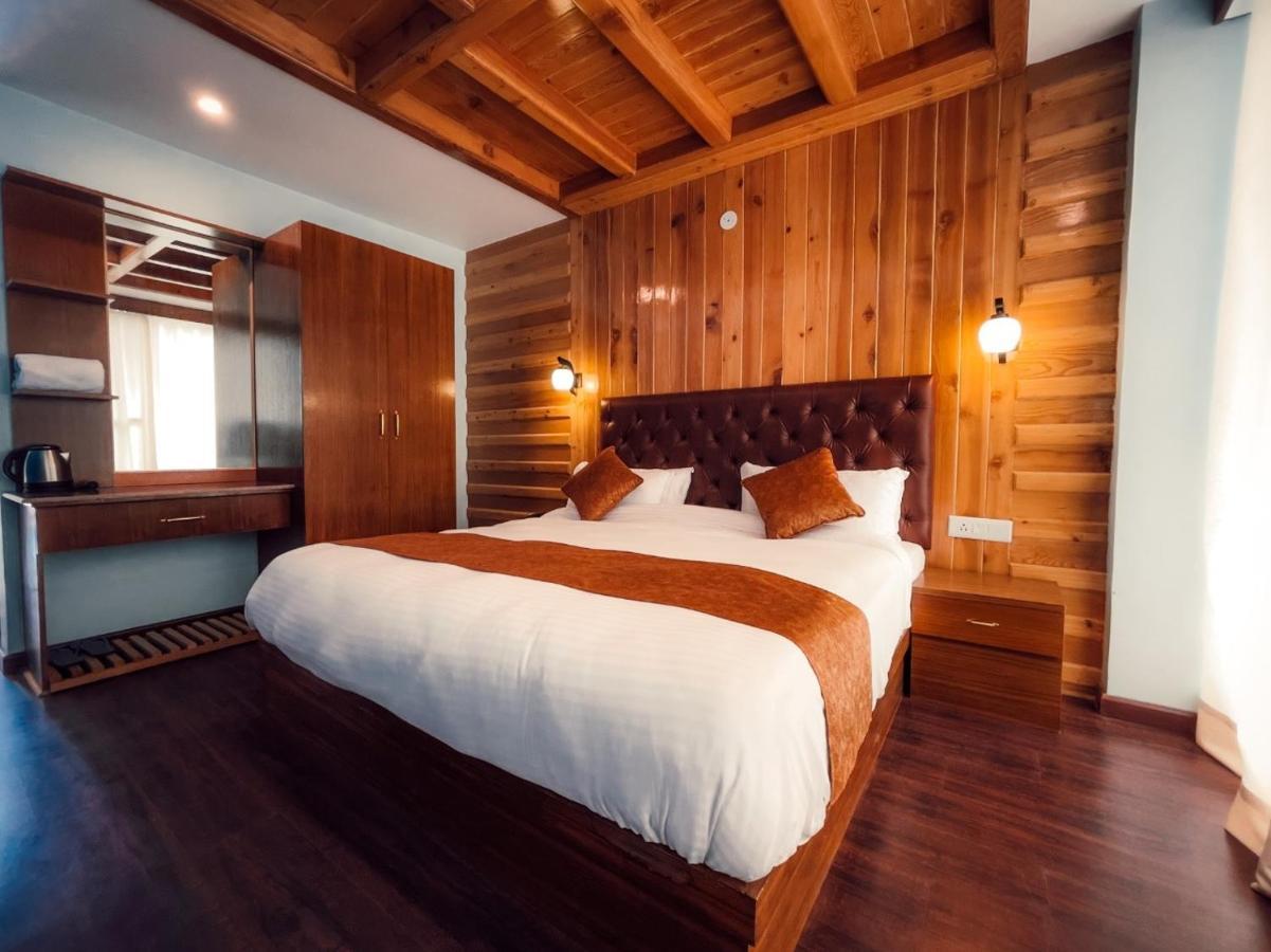 Hotel Winterline - Five Star Luxury Hotel Near Mall Road Manali Buitenkant foto