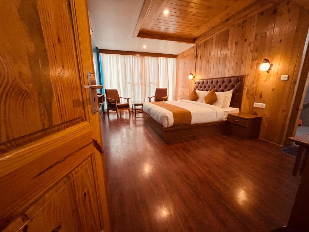 Hotel Winterline - Five Star Luxury Hotel Near Mall Road Manali Buitenkant foto