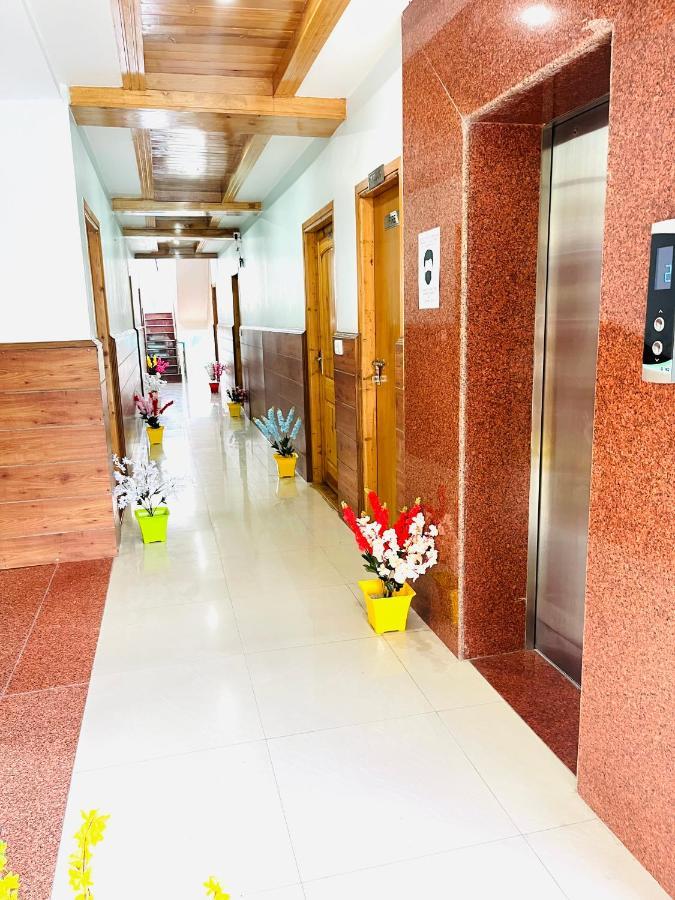 Hotel Winterline - Five Star Luxury Hotel Near Mall Road Manali Buitenkant foto